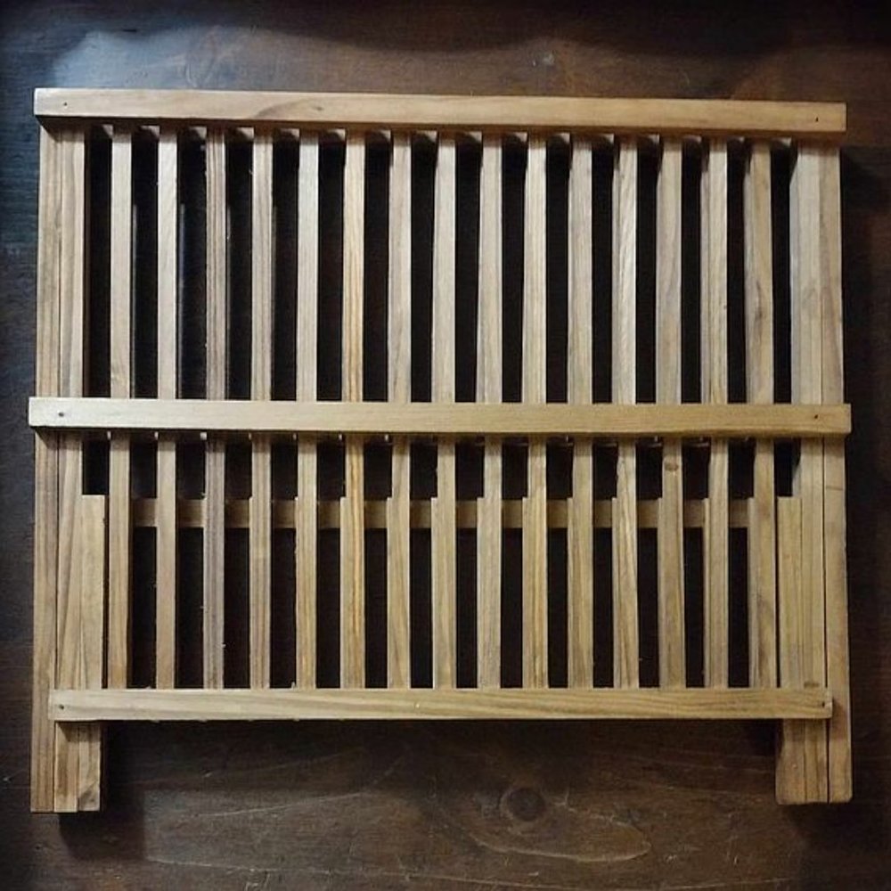 Large Folding Natural Bamboo Drying Rack - Picture 3 of 3